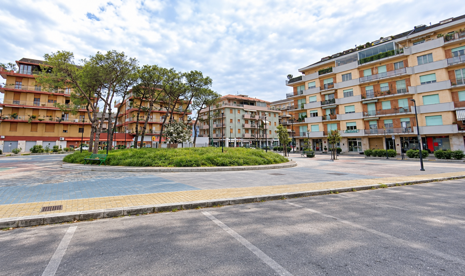 Pinetina di Piazza Salvo D’Acquisto: fine corsa!